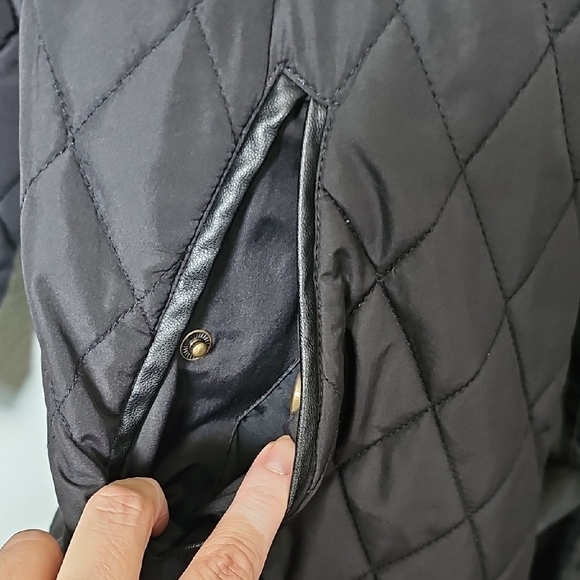 Lauren Ralph Lauren Black Quilted jacket with faux leather trim Medium - Picture 15 of 16